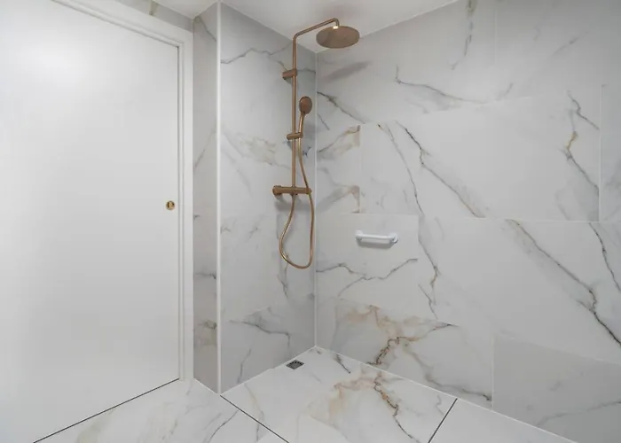 Apartment 03 - Les Artes *